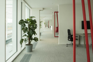 Render di un edificio per uffici a Milano. Incarico: Space planning e interior design